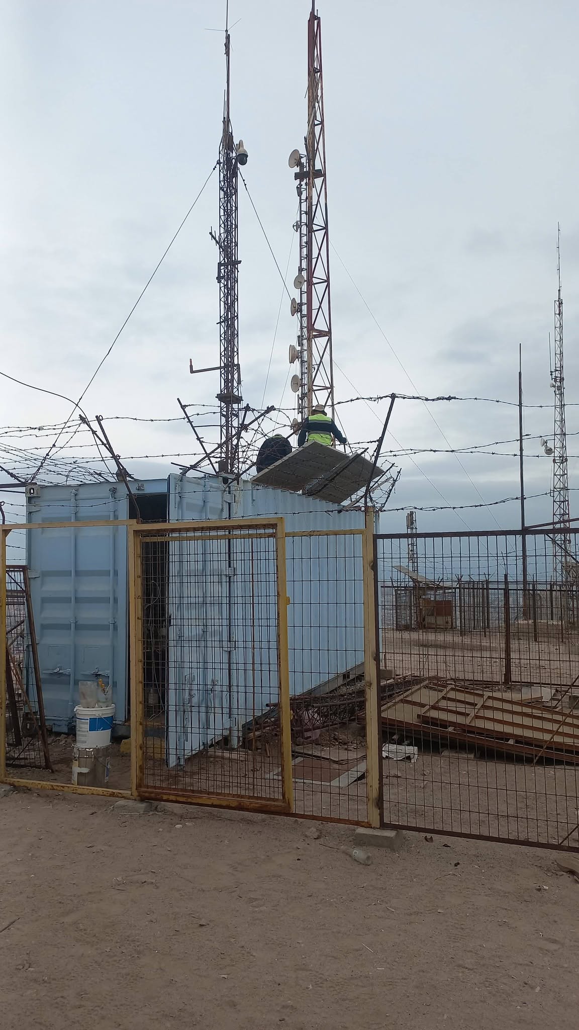 Equipo técnico CE1RRA en Cerro Chuño